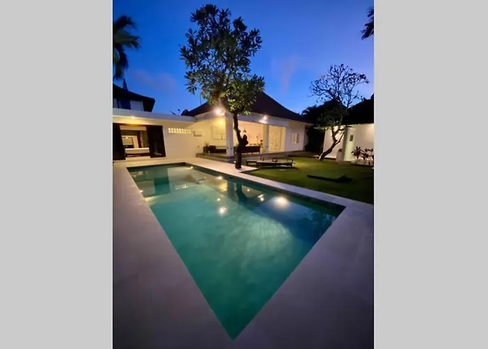 Villa Lola
